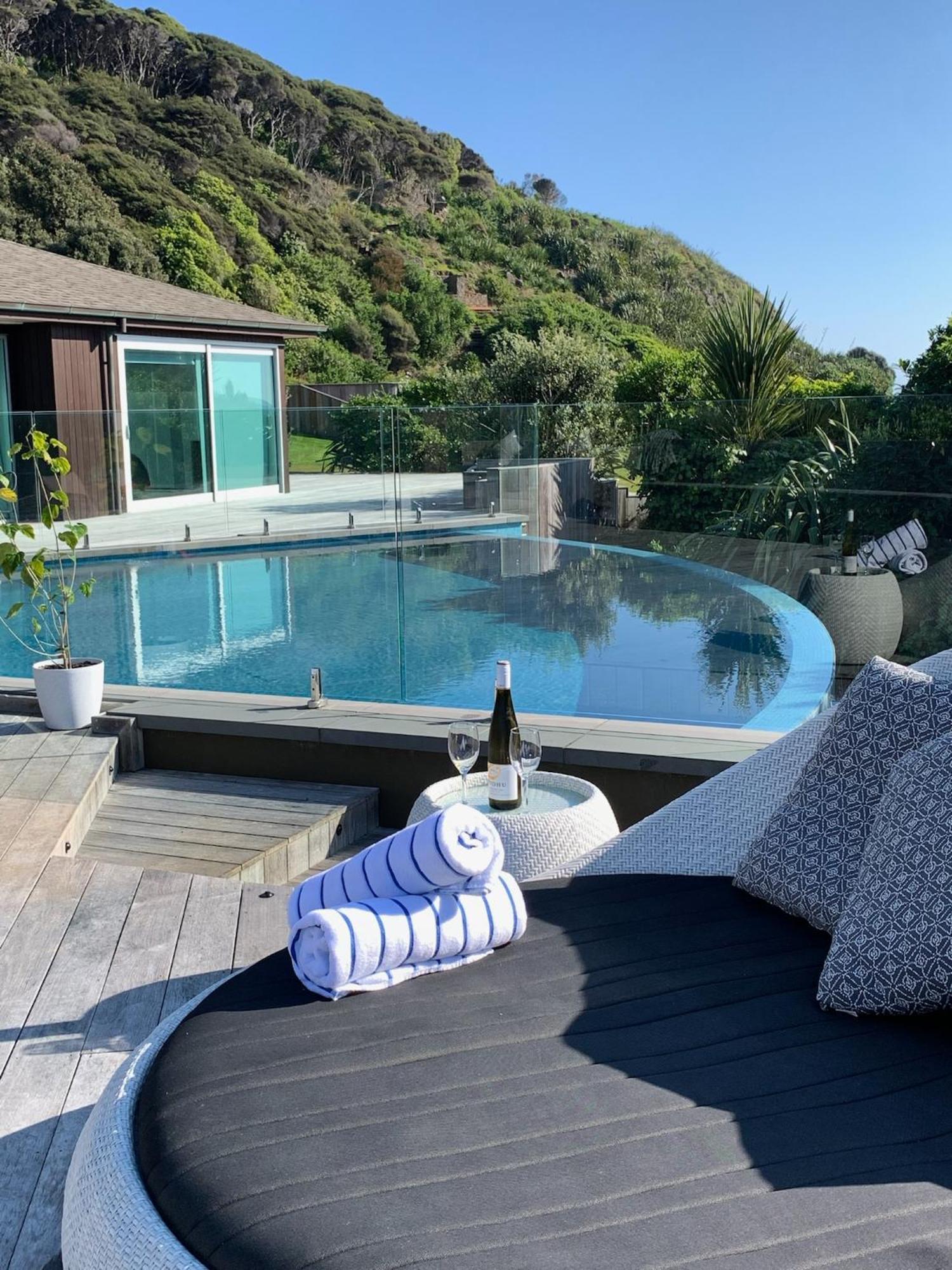 רגלאן Te Whaanga Retreat & Spa מראה חיצוני תמונה